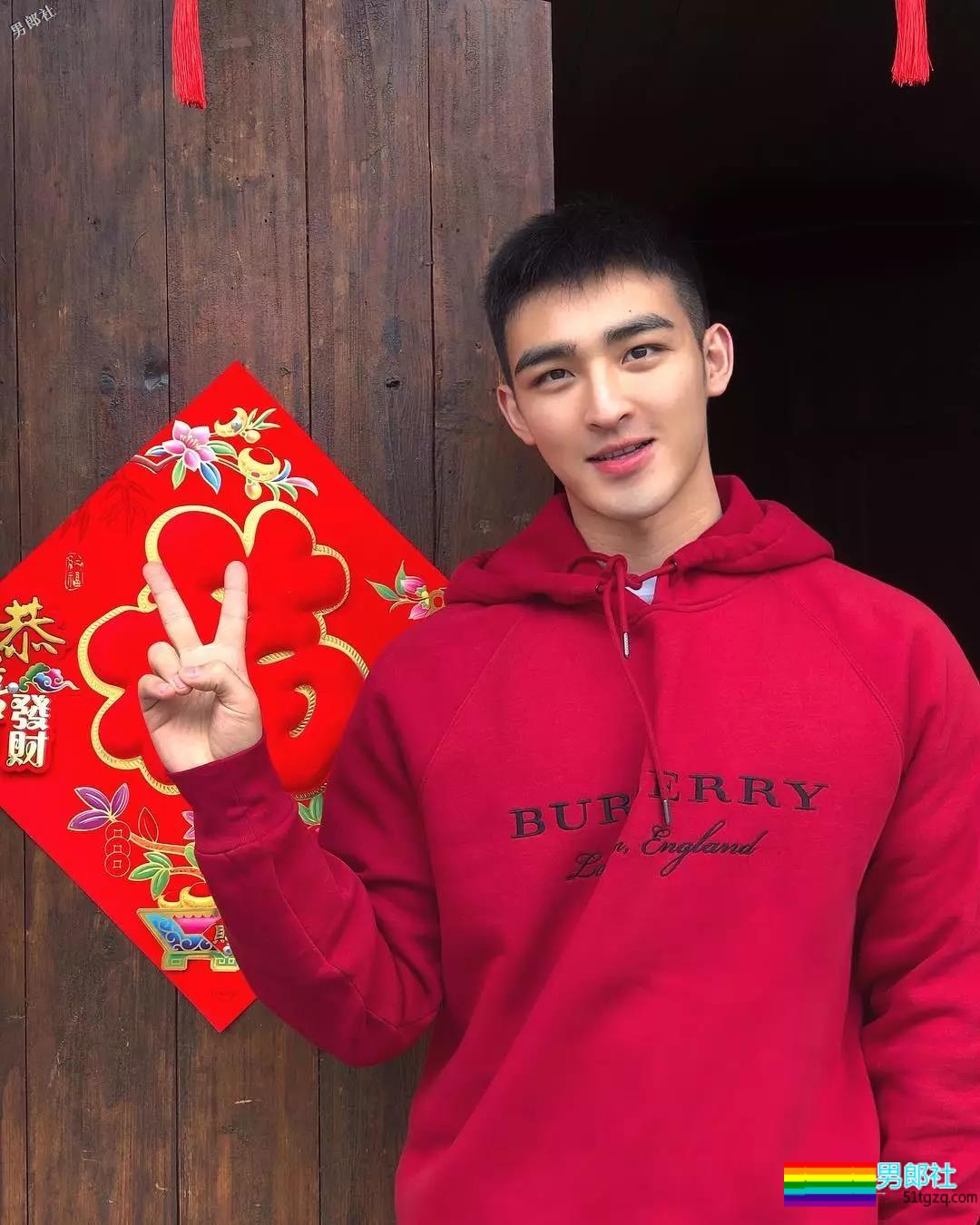 奶凶毛若懿新硬照一波，撑帐篷惹 - 51虹马