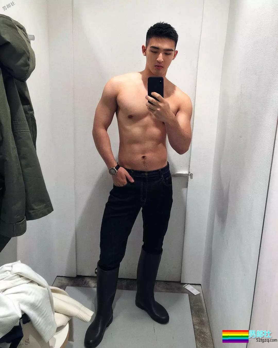 奶凶毛若懿新硬照一波，撑帐篷惹 - 51虹马