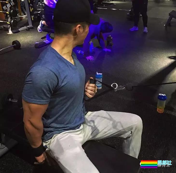 肉壮国产体育生小哥哥 - 51虹马 肉壮国产体育生小哥哥 - 51虹马