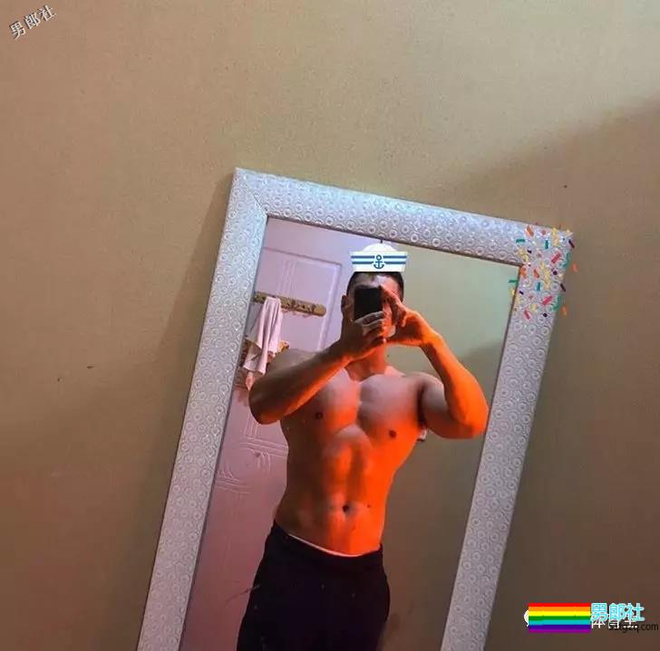 肉壮国产体育生小哥哥 - 51虹马