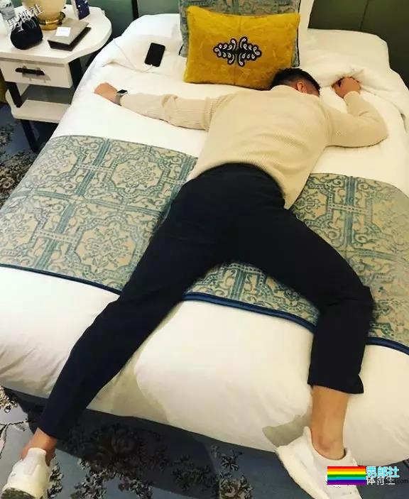 肉壮国产体育生小哥哥 - 51虹马