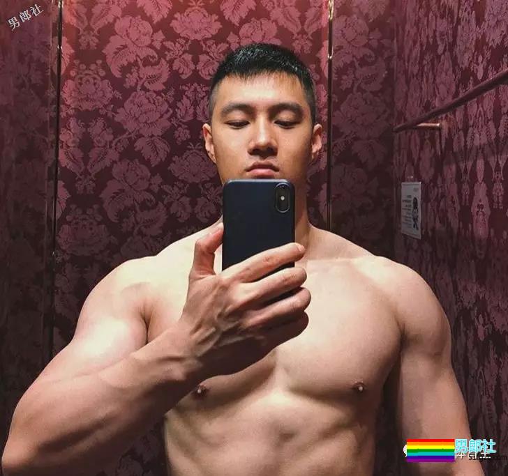 肉壮国产体育生小哥哥 - 51虹马