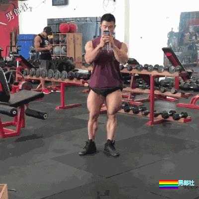 童颜巨肌!从瘦弱小伙到古典健体冠军,他绝对是中国最该被关注的最强王者! - 51虹马 童颜巨肌!从瘦弱小伙到古典健体冠军,他绝对是中国最该被关注的最强王者! - 51虹马