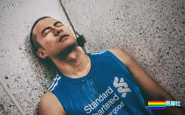 人物｜关于虐恋。关于吴小瑞！ - 51虹马