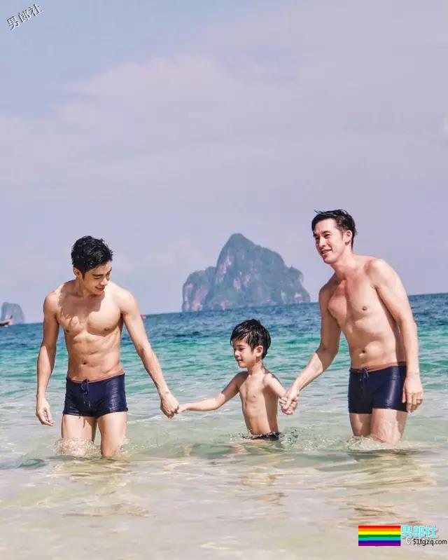 泰国大叔男模穿小短裤走秀把Gay撩疯了 - 51虹马