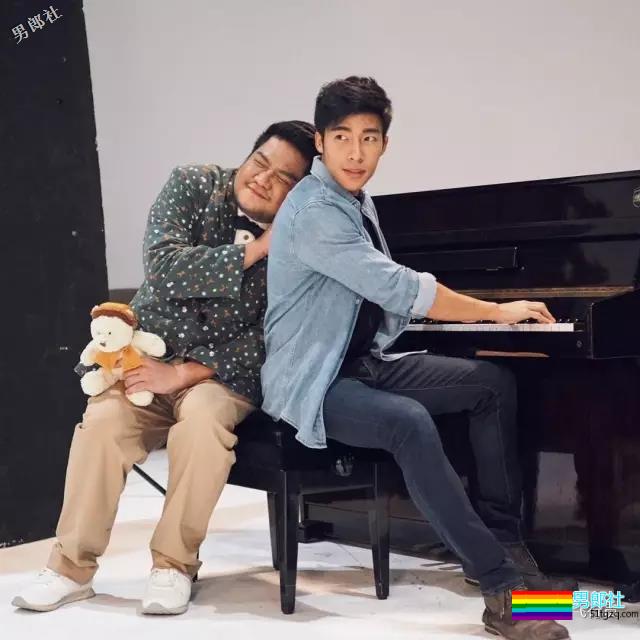 泰国大叔男模穿小短裤走秀把Gay撩疯了 - 51虹马