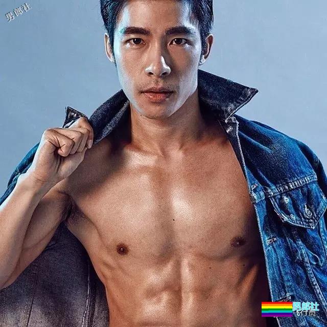 泰国大叔男模穿小短裤走秀把Gay撩疯了 - 51虹马