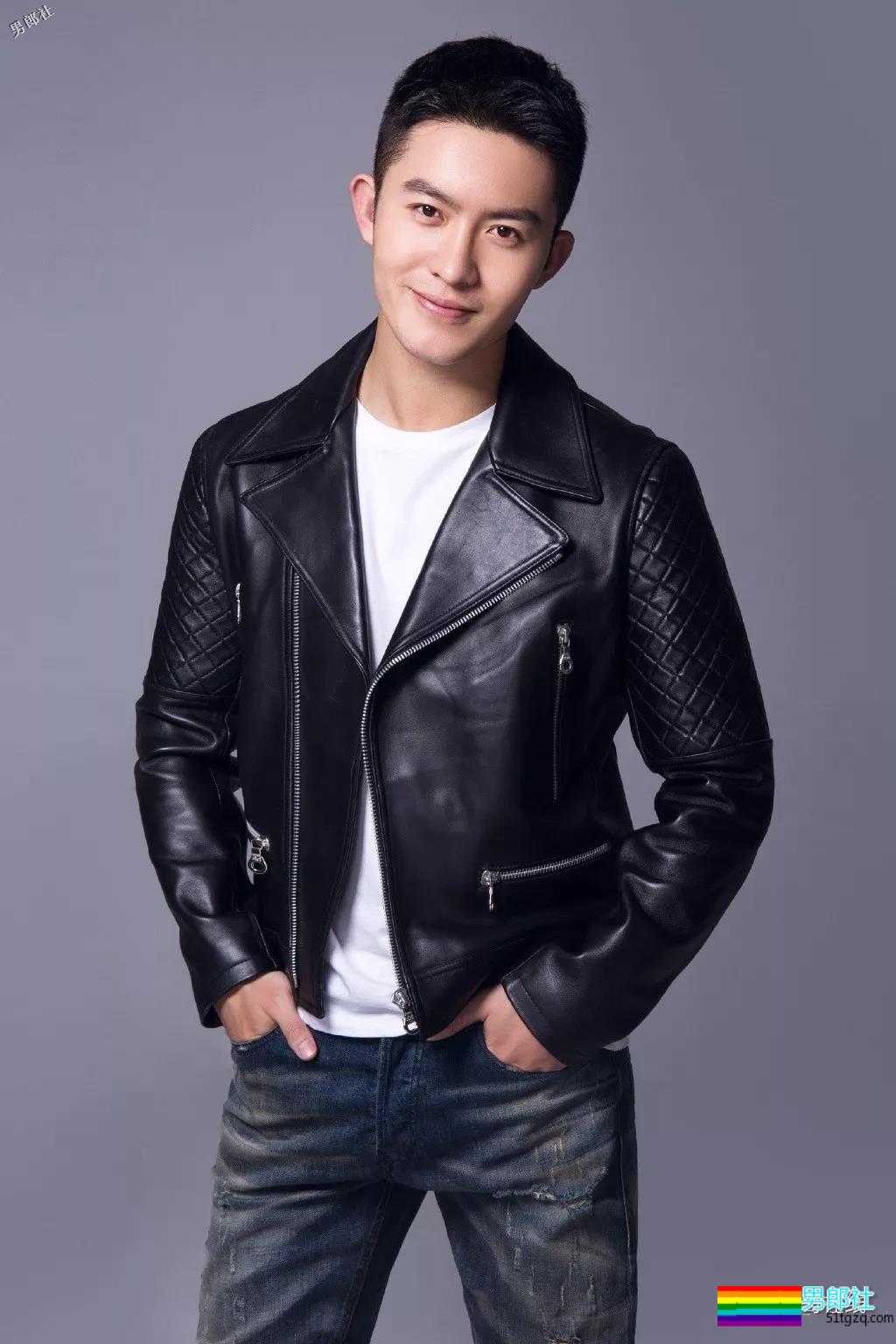 田径运动员彪戏肌肉身材秀不停,八块腹肌小翘臀太抢戏! - 51虹马 田径运动员彪戏肌肉身材秀不停,八块腹肌小翘臀太抢戏! - 51虹马