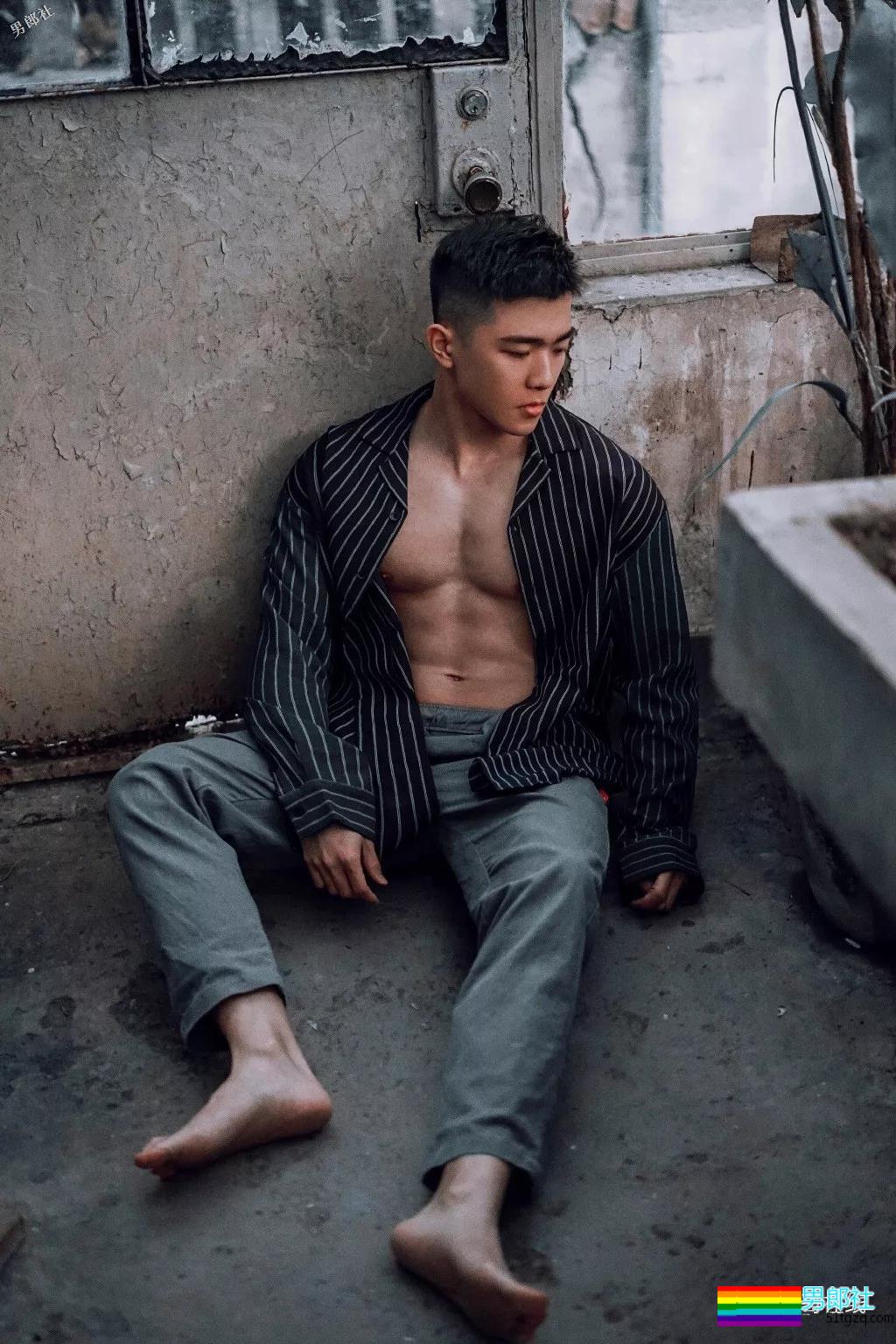 奶凶奶凶的腱子肉小狼狗,这样的忠犬型男朋友来一打! - 51虹马 奶凶奶凶的腱子肉小狼狗,这样的忠犬型男朋友来一打! - 51虹马