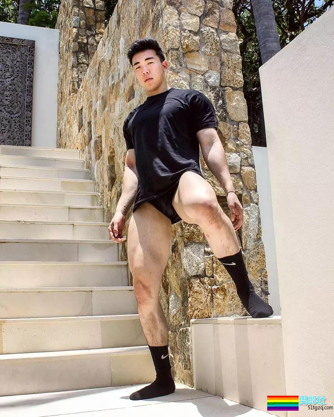 小鲜肉from东南亚，魁梧身材“1”正合适！ - 51虹马