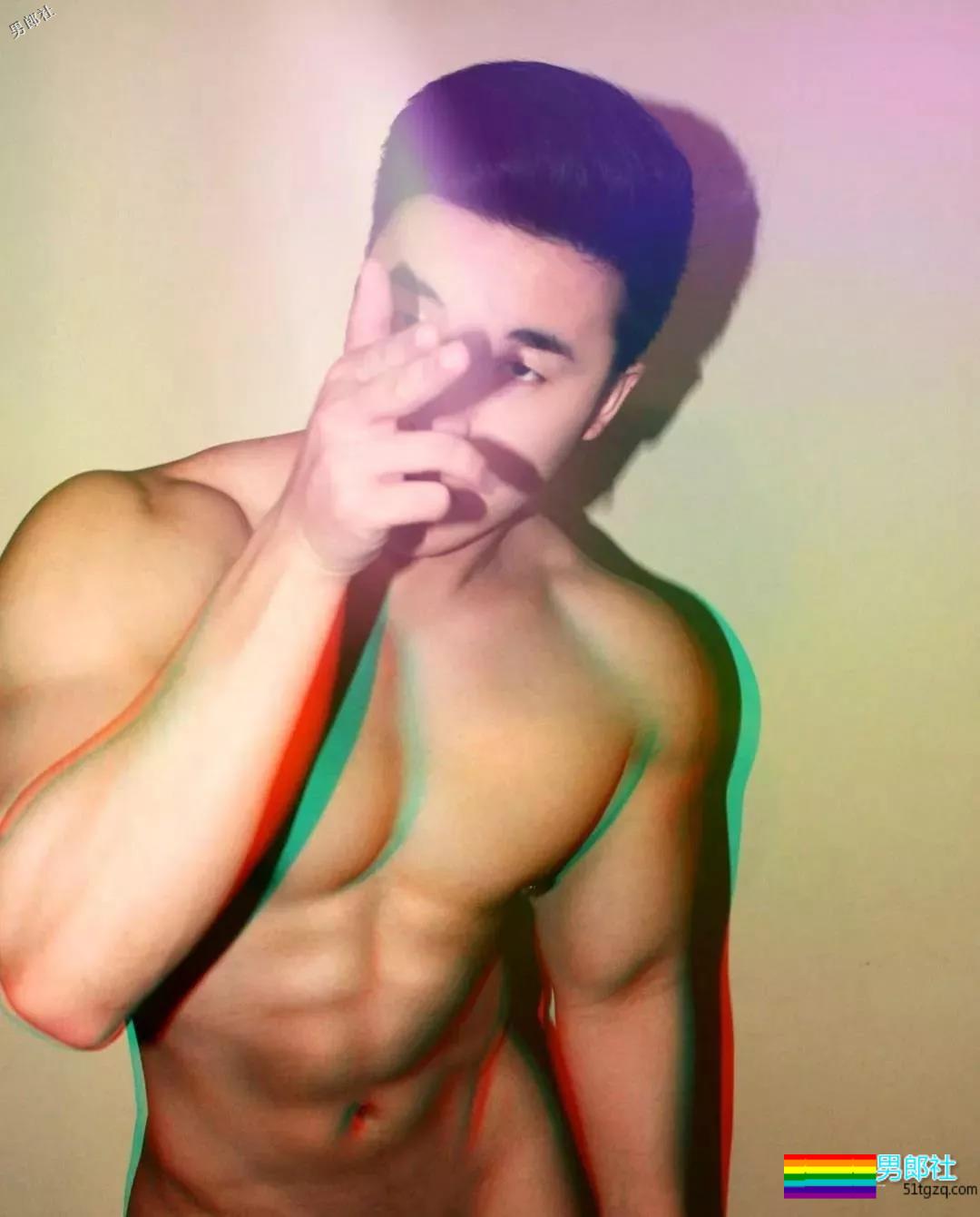 小鲜肉from东南亚，魁梧身材“1”正合适！ - 51虹马