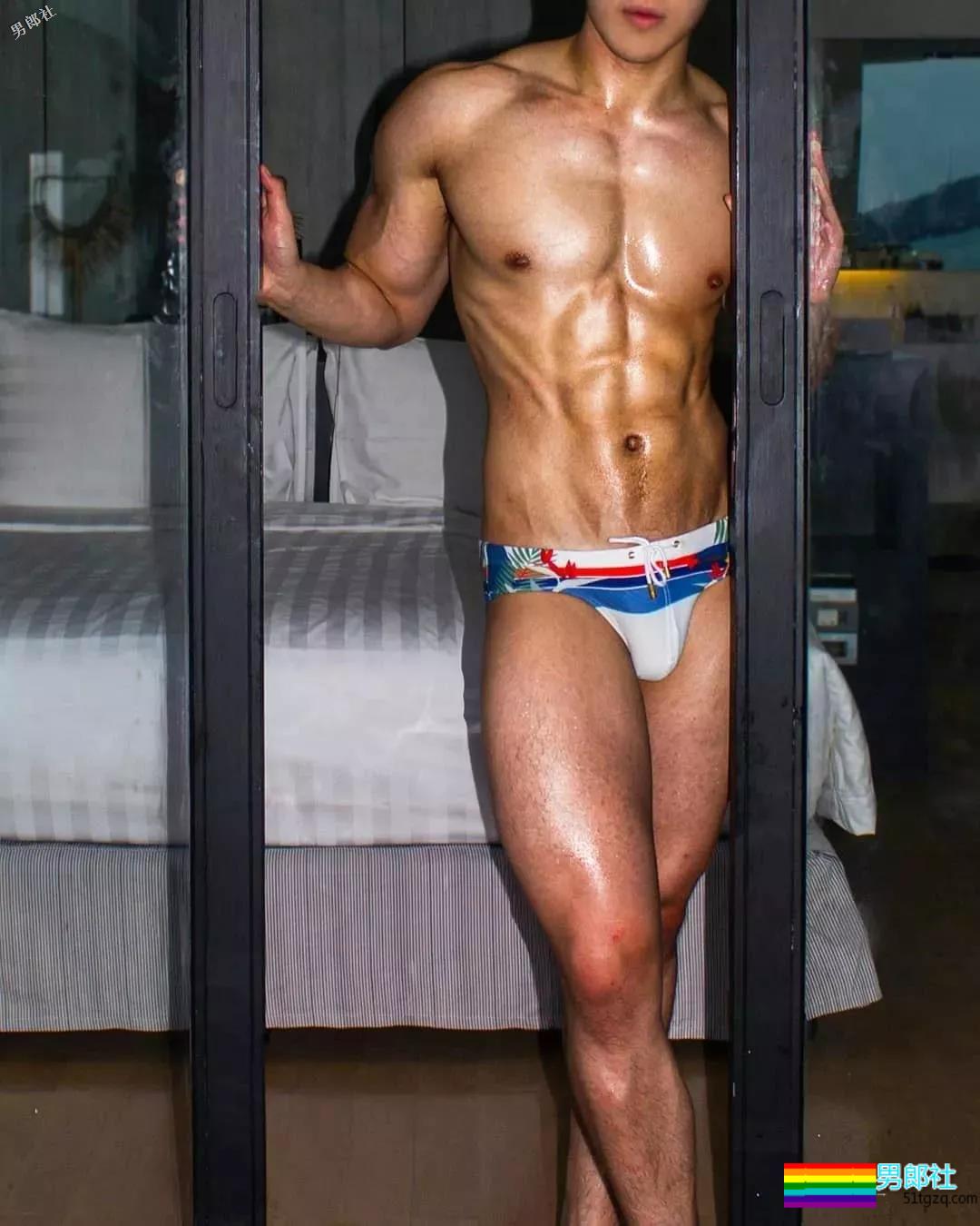 小鲜肉from东南亚，魁梧身材“1”正合适！ - 51虹马