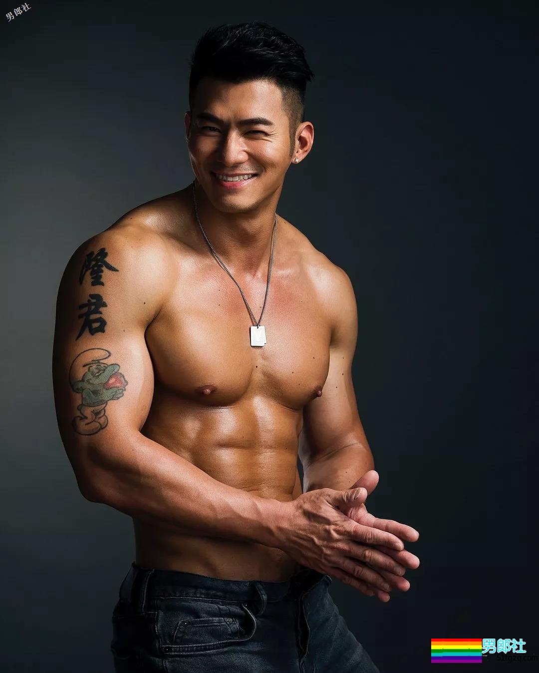 与名媛同游曼谷的天菜大叔难不成是0？网友评价亮了！ - 51虹马