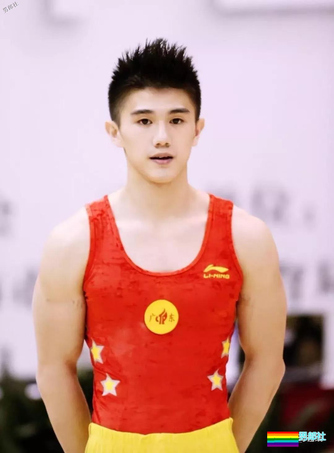 肌肉体操帅哥纪练深火了，萌脸小奶狗有颜有实力~ - 51虹马