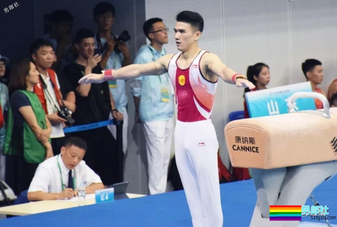 肌肉体操帅哥纪练深火了，萌脸小奶狗有颜有实力~ - 51虹马