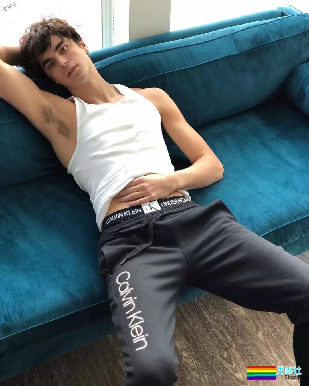 好美的寸头欧美男子！ - 51虹马