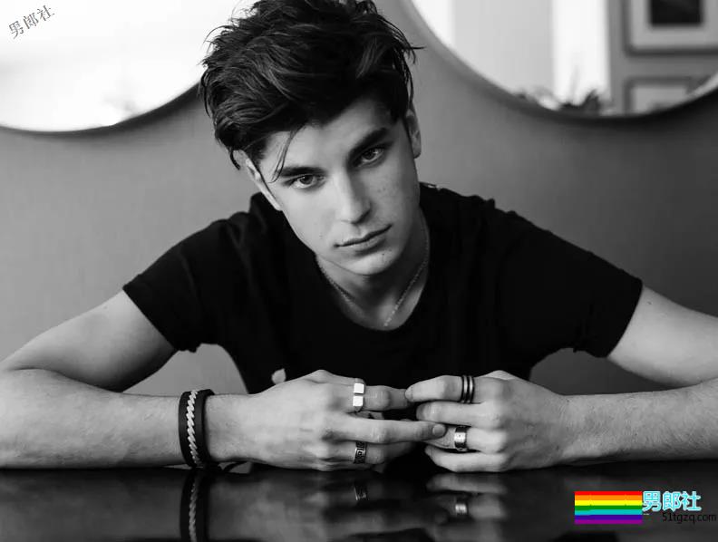 好美的寸头欧美男子！ - 51虹马