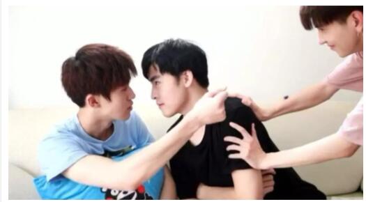 五部 速取!想上位的帅哥演员与娱乐圈大佬经纪人。。。 - 51虹马 五部 速取!想上位的帅哥演员与娱乐圈大佬经纪人。。。 - 51虹马