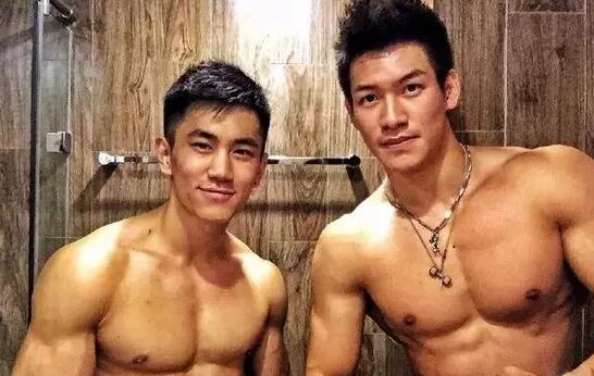 8招让男人在床上变得更＂持久＂ 男男-51虹马