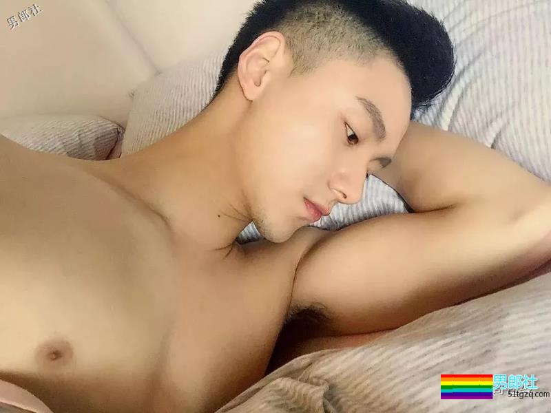 186CM大长腿邻家小哥,还是小肌肉体育生?蜜汁坐姿亮了~ - 51虹马 186CM大长腿邻家小哥,还是小肌肉体育生?蜜汁坐姿亮了~ - 51虹马