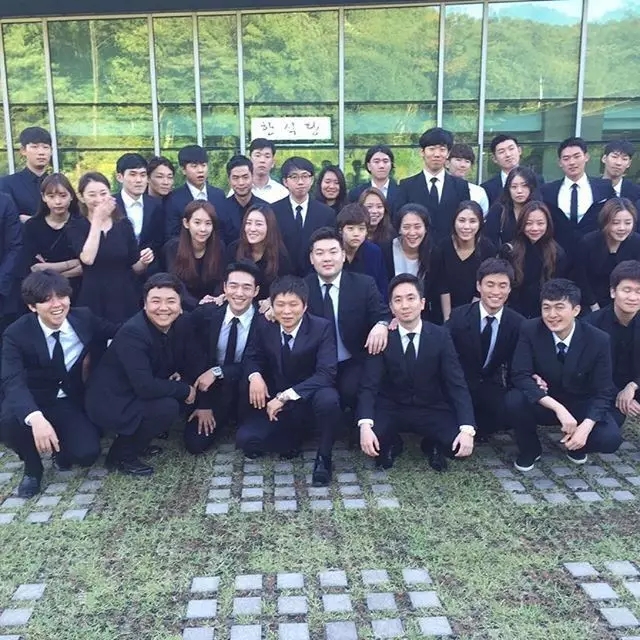 飞行员私生活精彩！海边放飞自我小视频太好看了 - 51虹马