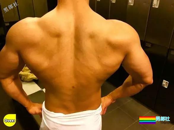 扒到了！浴照流传大鼻子熟男竟是大猛攻？ - 51虹马