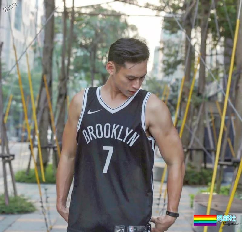 帅气长腿篮球小狼狗 - 51虹马 帅气长腿篮球小狼狗 - 51虹马