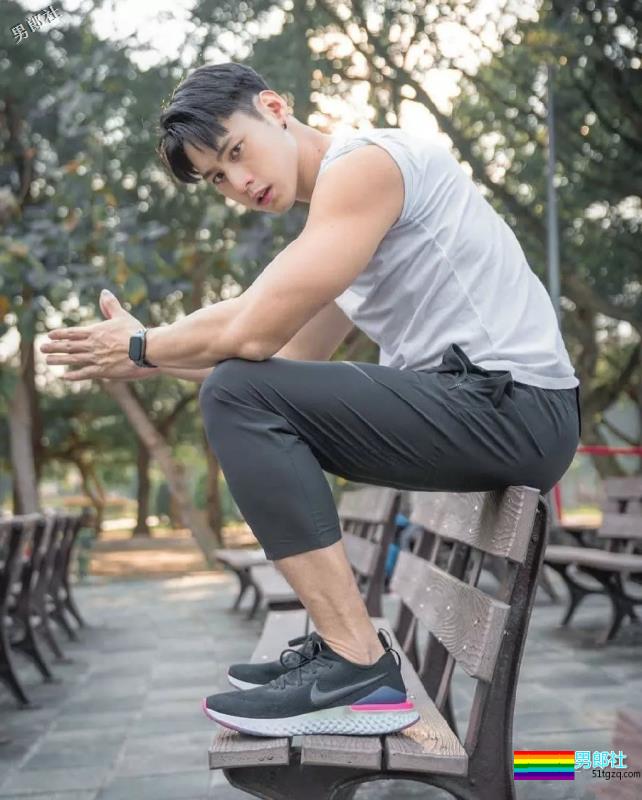 帅气长腿篮球小狼狗 - 51虹马 帅气长腿篮球小狼狗 - 51虹马