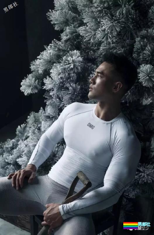 爆肌直男，好大！ - 51虹马