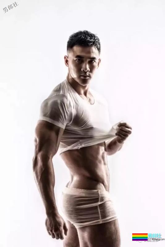 爆肌直男，好大！ - 51虹马