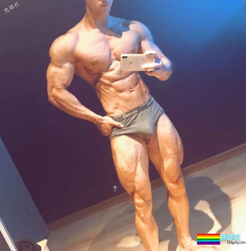 爆肌直男，好大！ - 51虹马