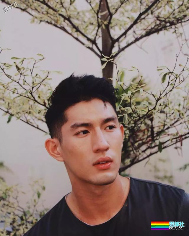 留学生就是大，口水都止不住了！ - 51虹马