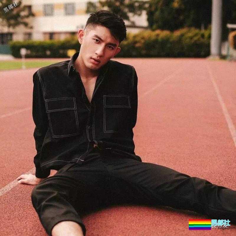 留学生就是大，口水都止不住了！ - 51虹马