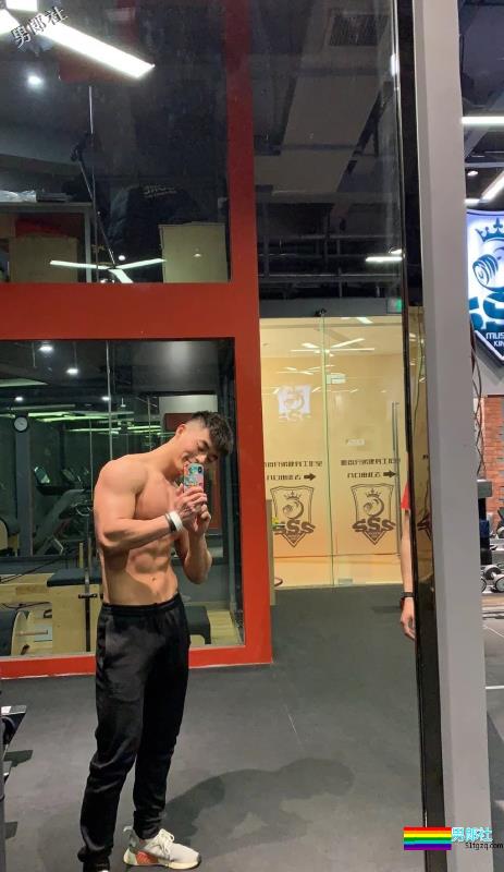 好吃的中华料理：退伍兵哥转型健身教练，我说了一万遍可以！ - 51虹马