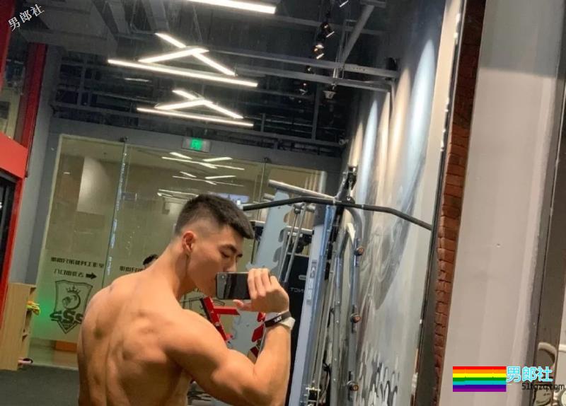 好吃的中华料理：退伍兵哥转型健身教练，我说了一万遍可以！ - 51虹马