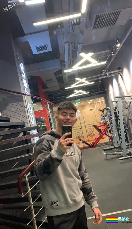 好吃的中华料理：退伍兵哥转型健身教练，我说了一万遍可以！ - 51虹马