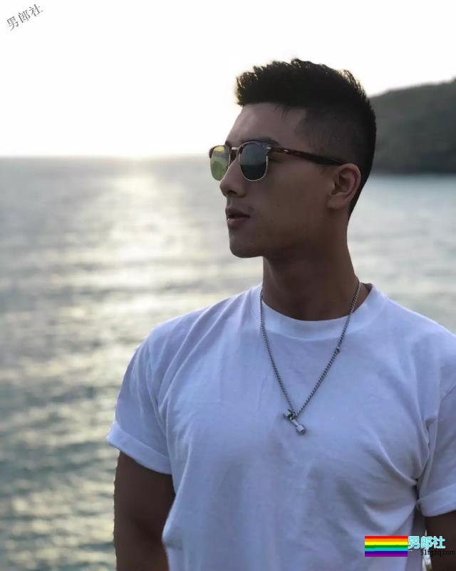 他的道具很多，我超级可以~~~ - 51虹马