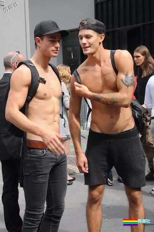 除了啪，同志情侣还可以做点啥？ - 51虹马