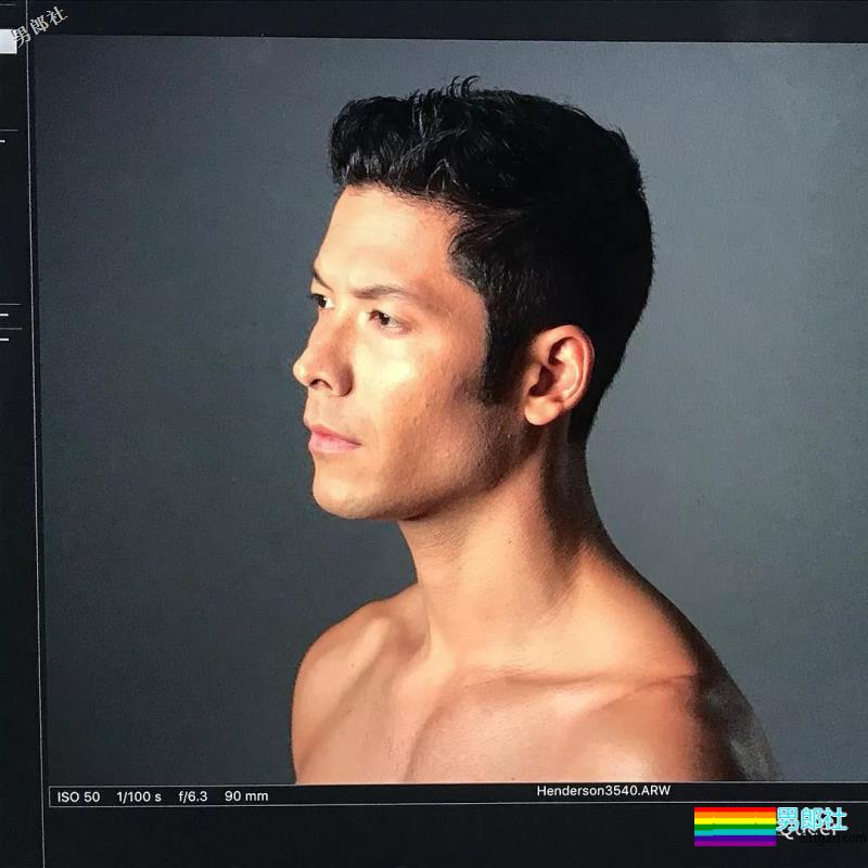 混血模特被批和写真差距太大？但他的原始野性我还是很可以！ - 51虹马