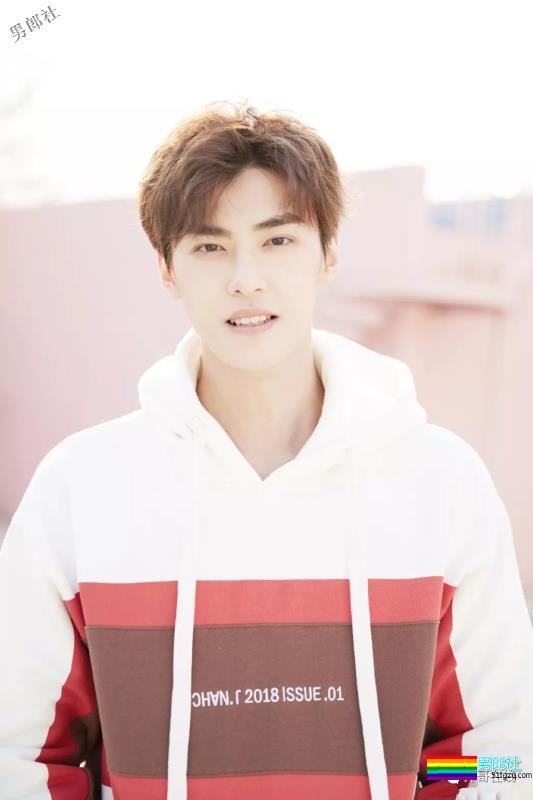 蔡依林的“芭比娃娃”,这个甜笑男孩就是青春的样子啊!--嘉羿 - 51虹马 蔡依林的“芭比娃娃”,这个甜笑男孩就是青春的样子啊!--嘉羿 - 51虹马