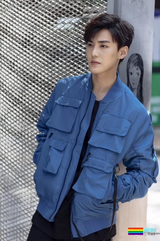 蔡依林的“芭比娃娃”，这个甜笑男孩就是青春的样子啊！－－嘉羿 - 51虹马