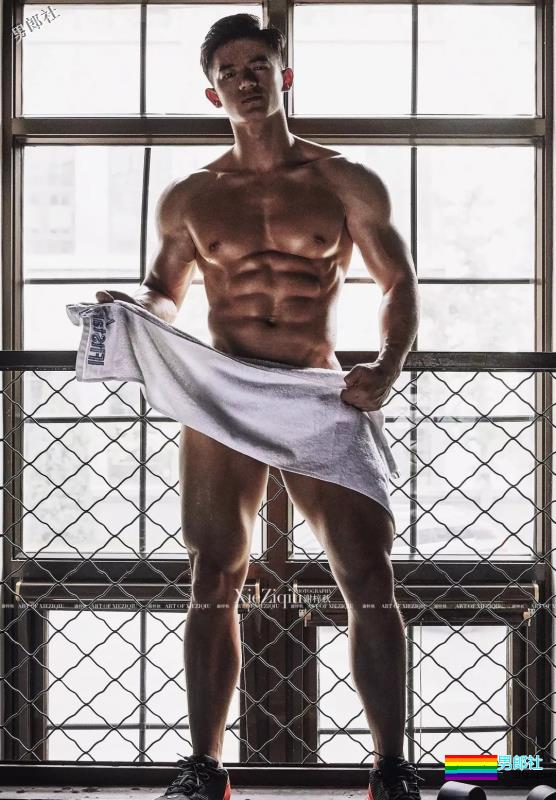 天呐，这居然是中国人拍的肌肉大片！简直太帅了！ - 51虹马