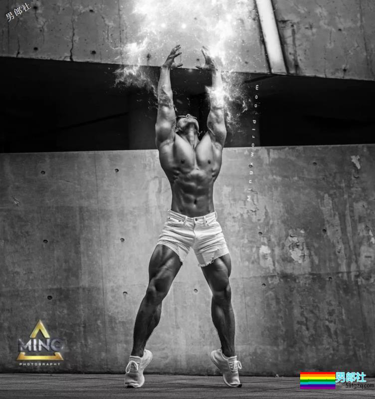 天呐，这居然是中国人拍的肌肉大片！简直太帅了！ - 51虹马