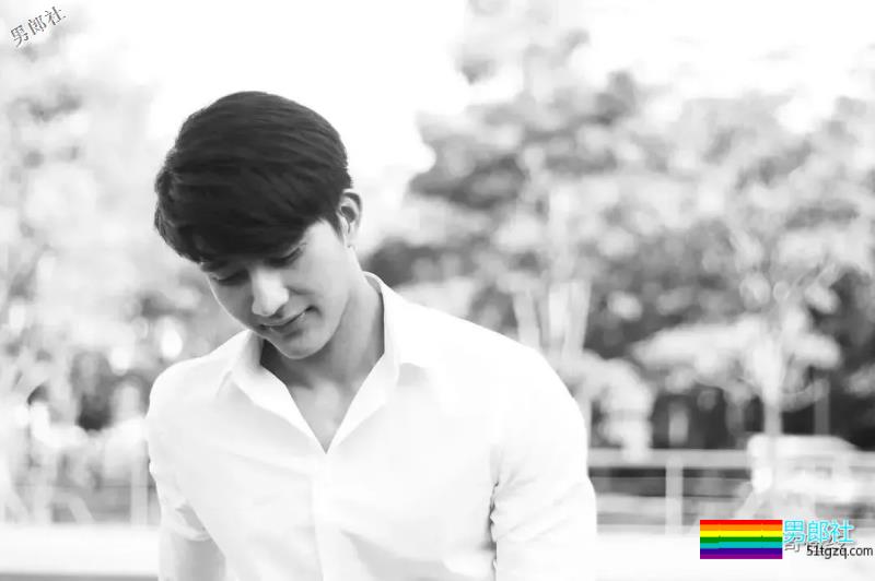 长腿腹气帅气运动男!演过体育生,腱子肉身材A爆了! - 51虹马 长腿腹气帅气运动男!演过体育生,腱子肉身材A爆了! - 51虹马