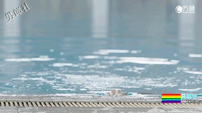 长腿腹气帅气运动男！演过体育生，腱子肉身材A爆了！ - 51虹马