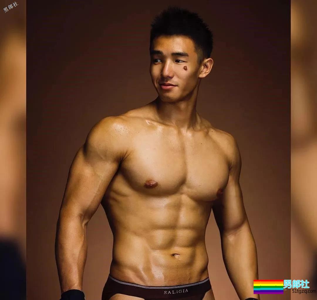 奶凶拳击手成摄影师新宠,体育生小狼狗爆发攻击力十足! - 51虹马 奶凶拳击手成摄影师新宠,体育生小狼狗爆发攻击力十足! - 51虹马