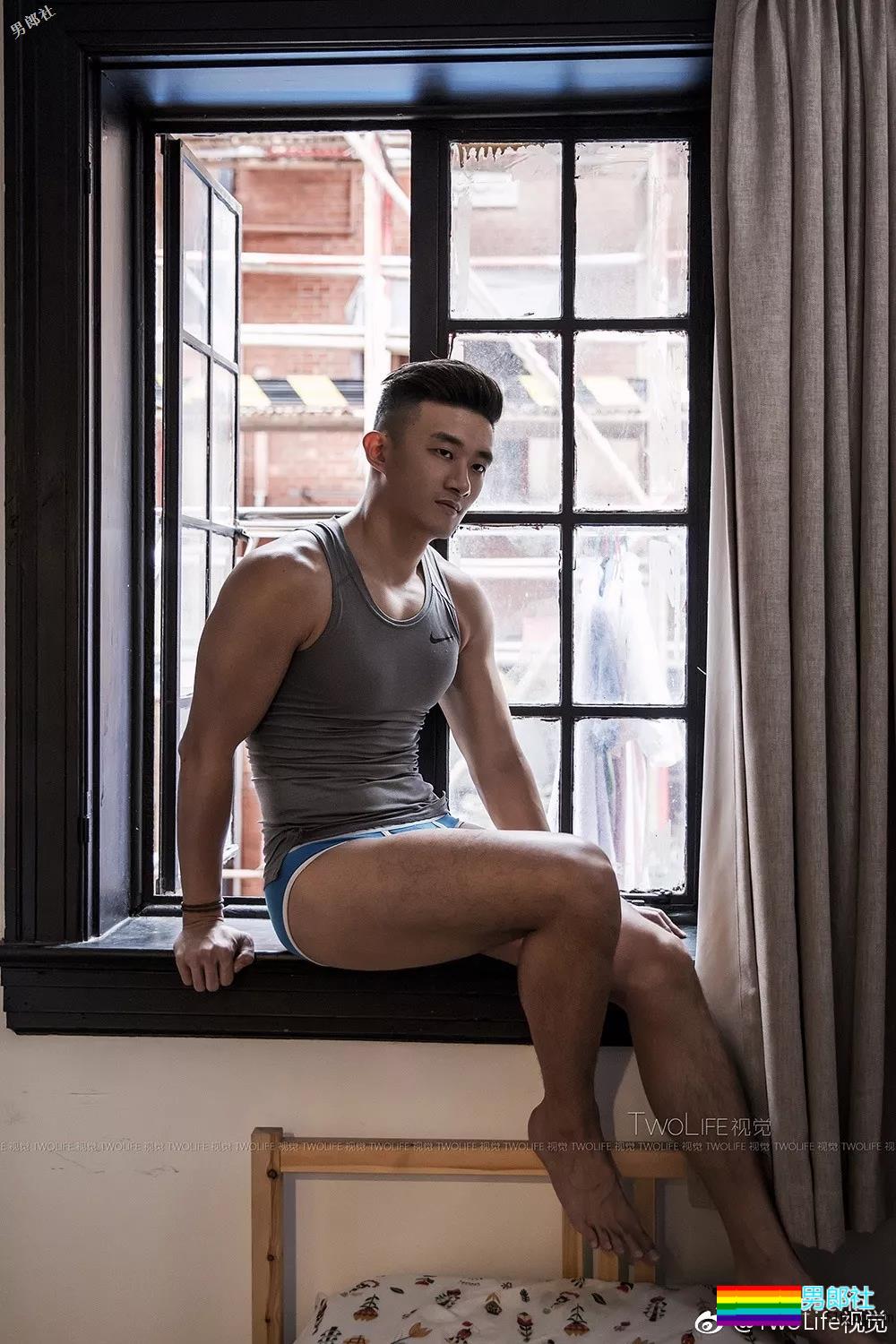 香港GARY男神小哥又出新照，想给摄影师们加五个鸡腿 - 51虹马