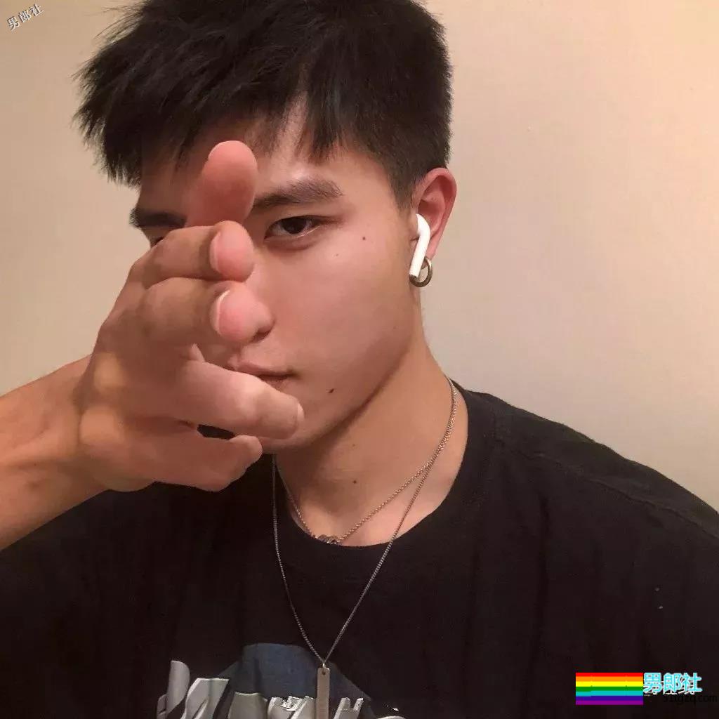 帅气好看又很撩，有个性的小哥哥容易让人小鹿乱撞啊！-51虹马