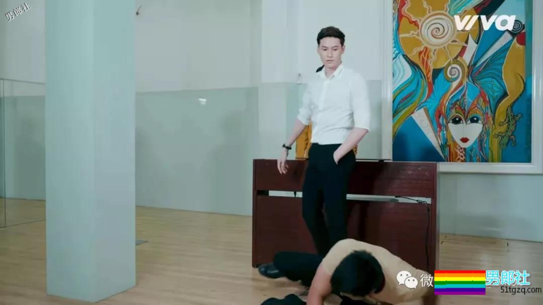 两位帅哥互怼 体育生吃起醋 原来这么可爱！|今日推荐 - 51虹马