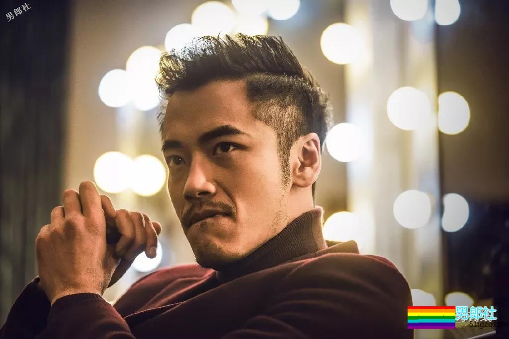 与张艺兴“抬杠”相爱相杀！痞帅铁拳男星，肌肉爆表身材吸睛！ - 51虹马